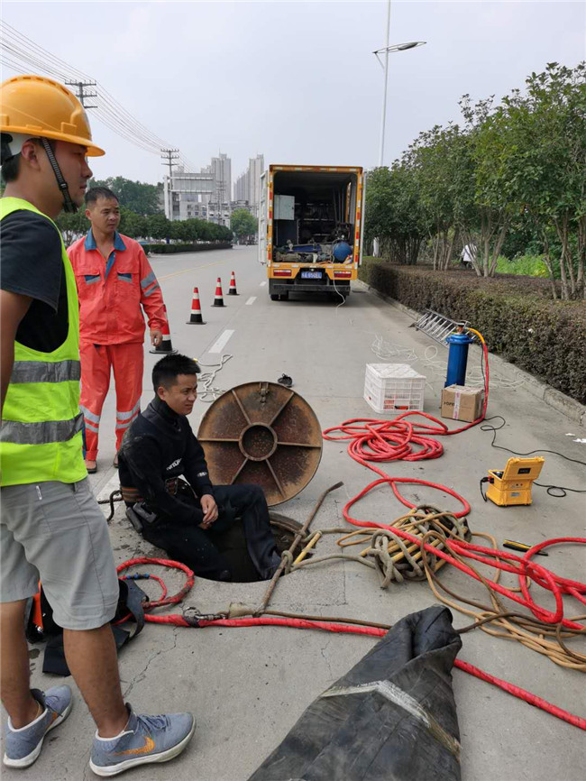 向阳翻衬法管道修复技术主要工序